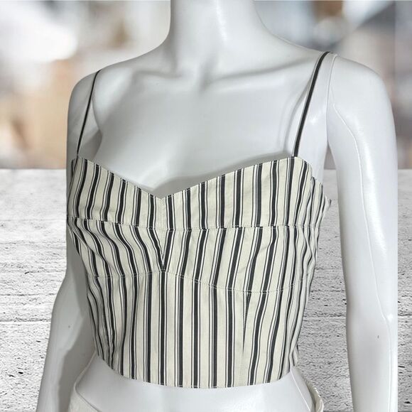 Theory Striped Crop Top - Picture 1 of 7